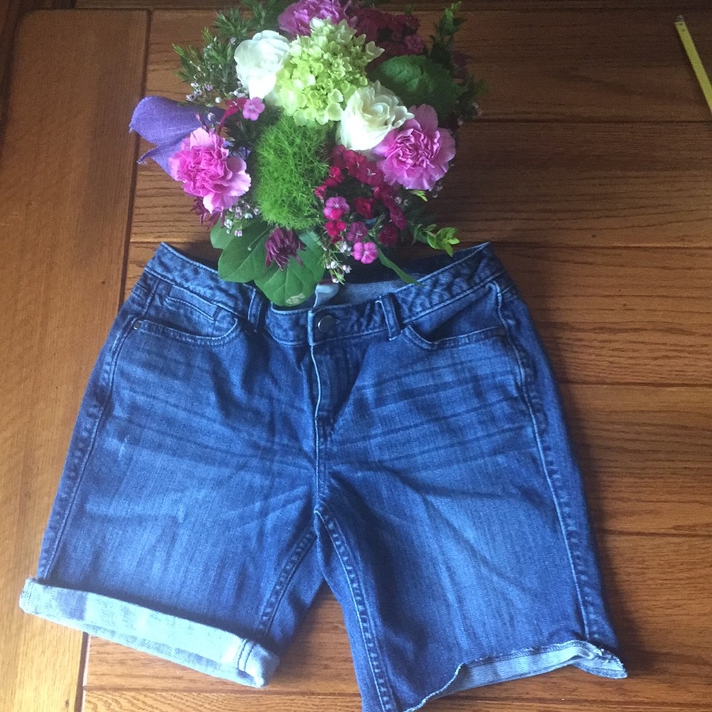 Elle jean shorts